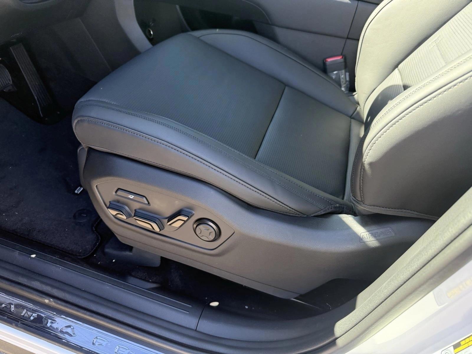 Thumbnail: 2026 Hyundai Santa Fe - 4
