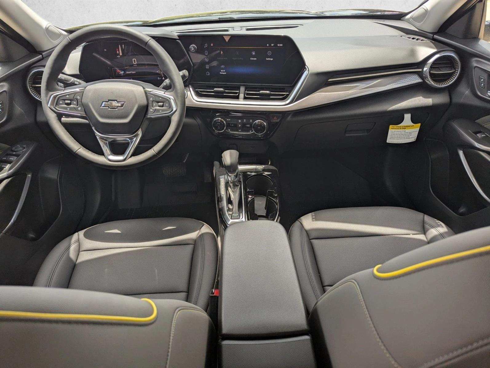 Thumbnail: 2026 Chevrolet Trax - 3