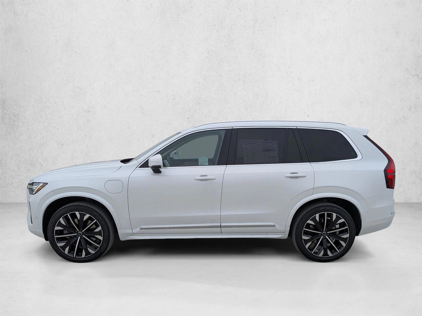 Thumbnail: 2026 Volvo XC90 - 2