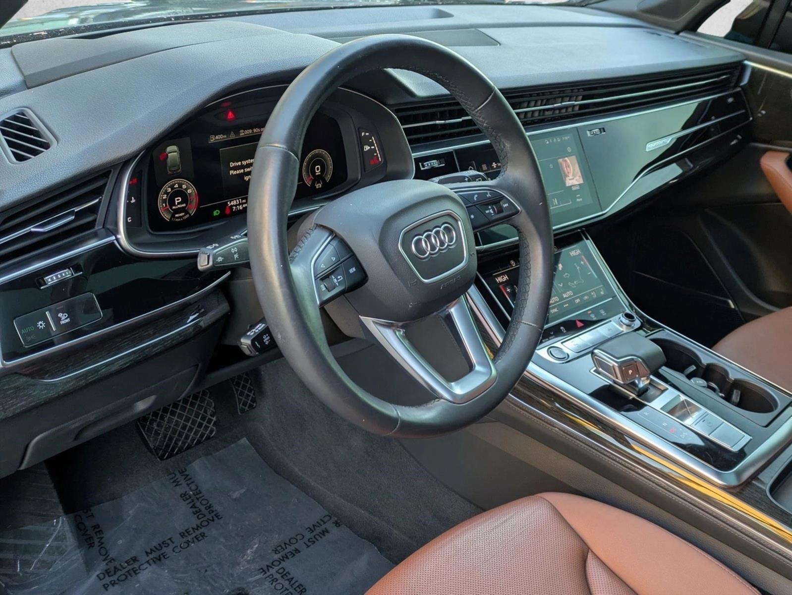 Thumbnail: 2021 Audi Q7 - 3