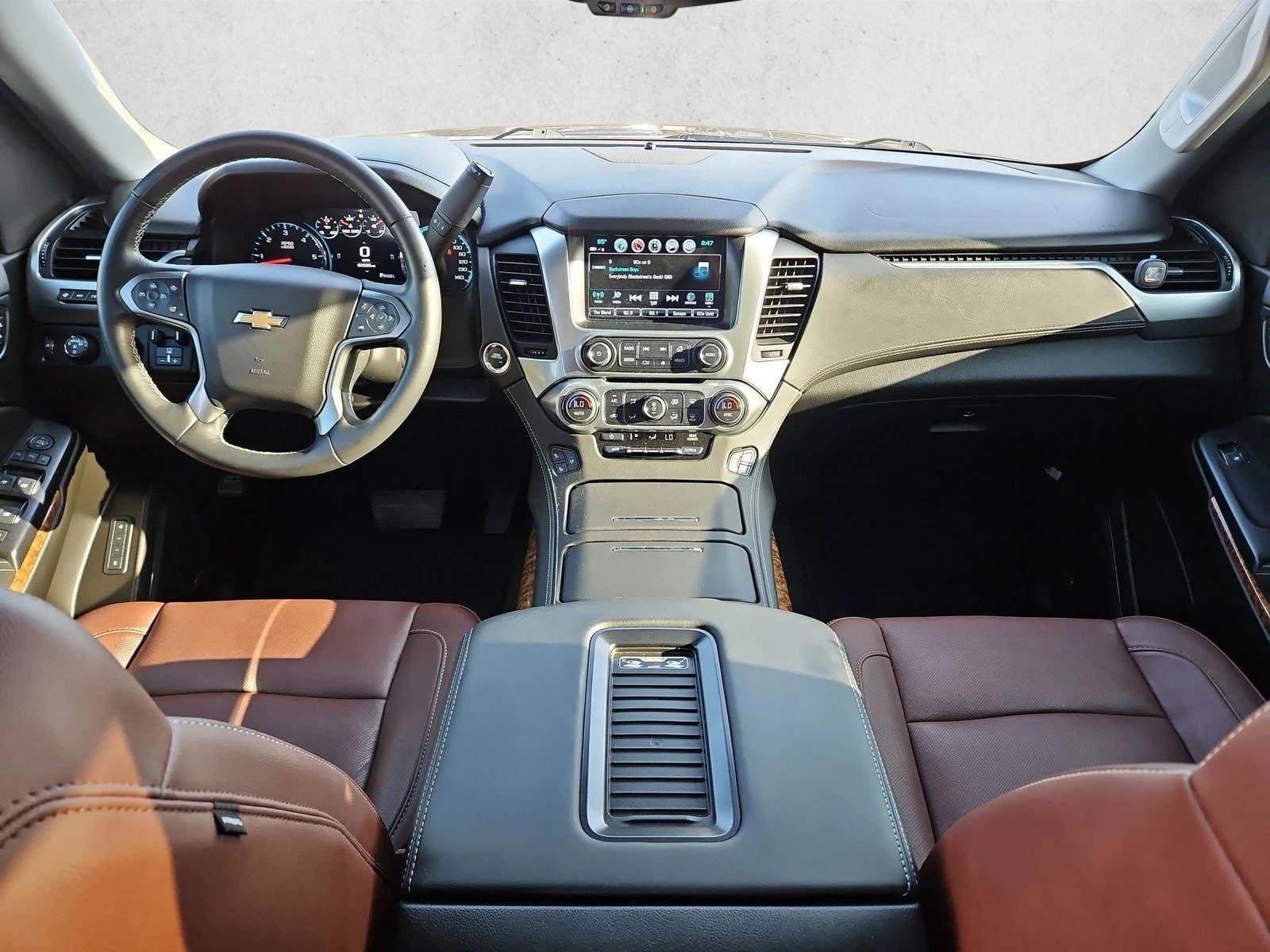Thumbnail: 2020 Chevrolet Suburban - 4
