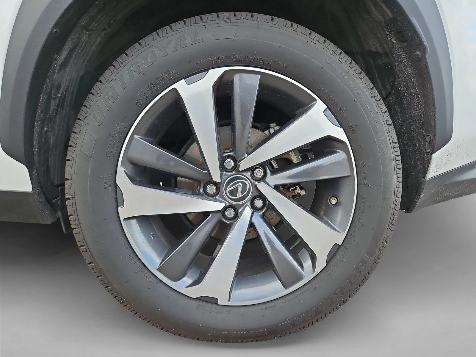 2019 Lexus NX Hybrid 300h - Photo 25
