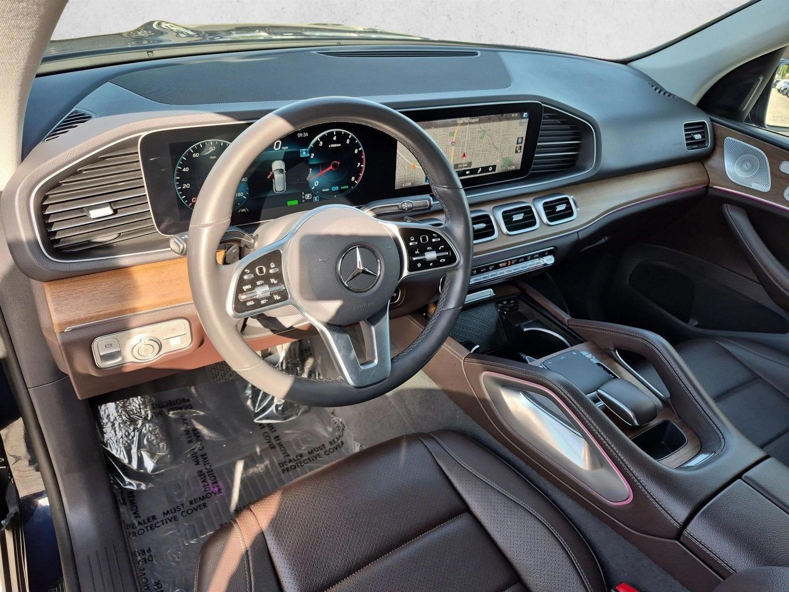 Thumbnail: 2020 Mercedes-Benz GLE - 3