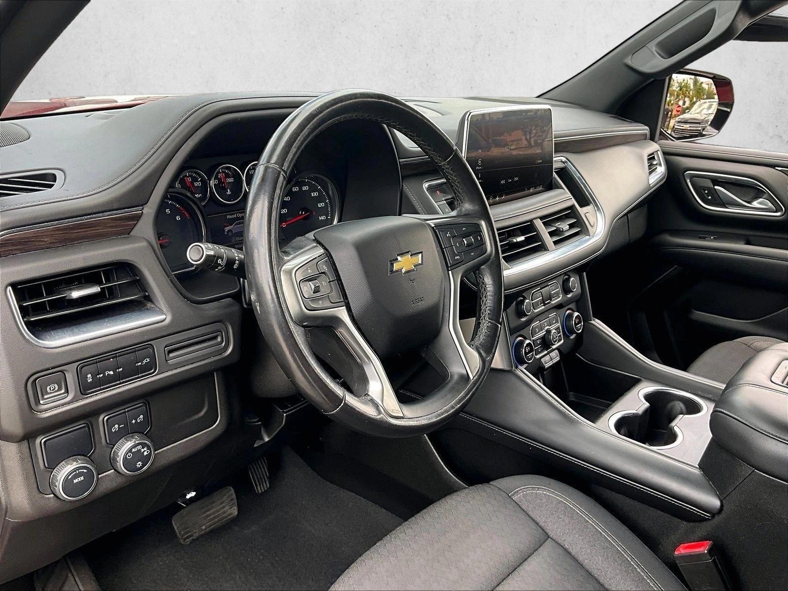 Thumbnail: 2021 Chevrolet Tahoe - 3