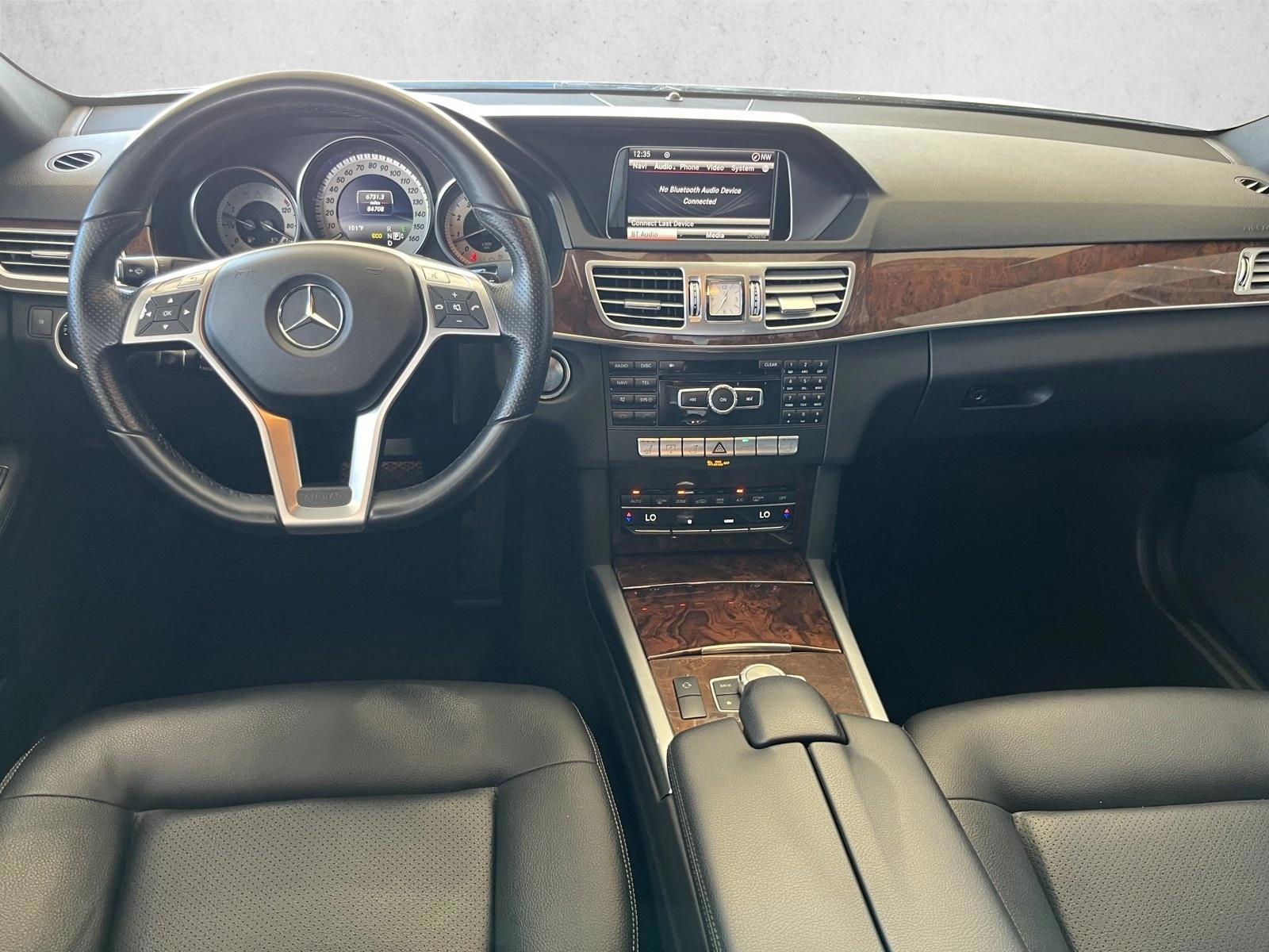 Thumbnail: 2014 Mercedes-Benz E-Class - 3