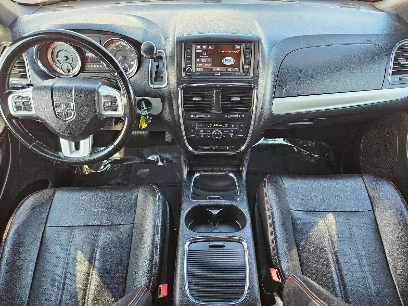 Thumbnail: 2020 Dodge Grand Caravan - 4