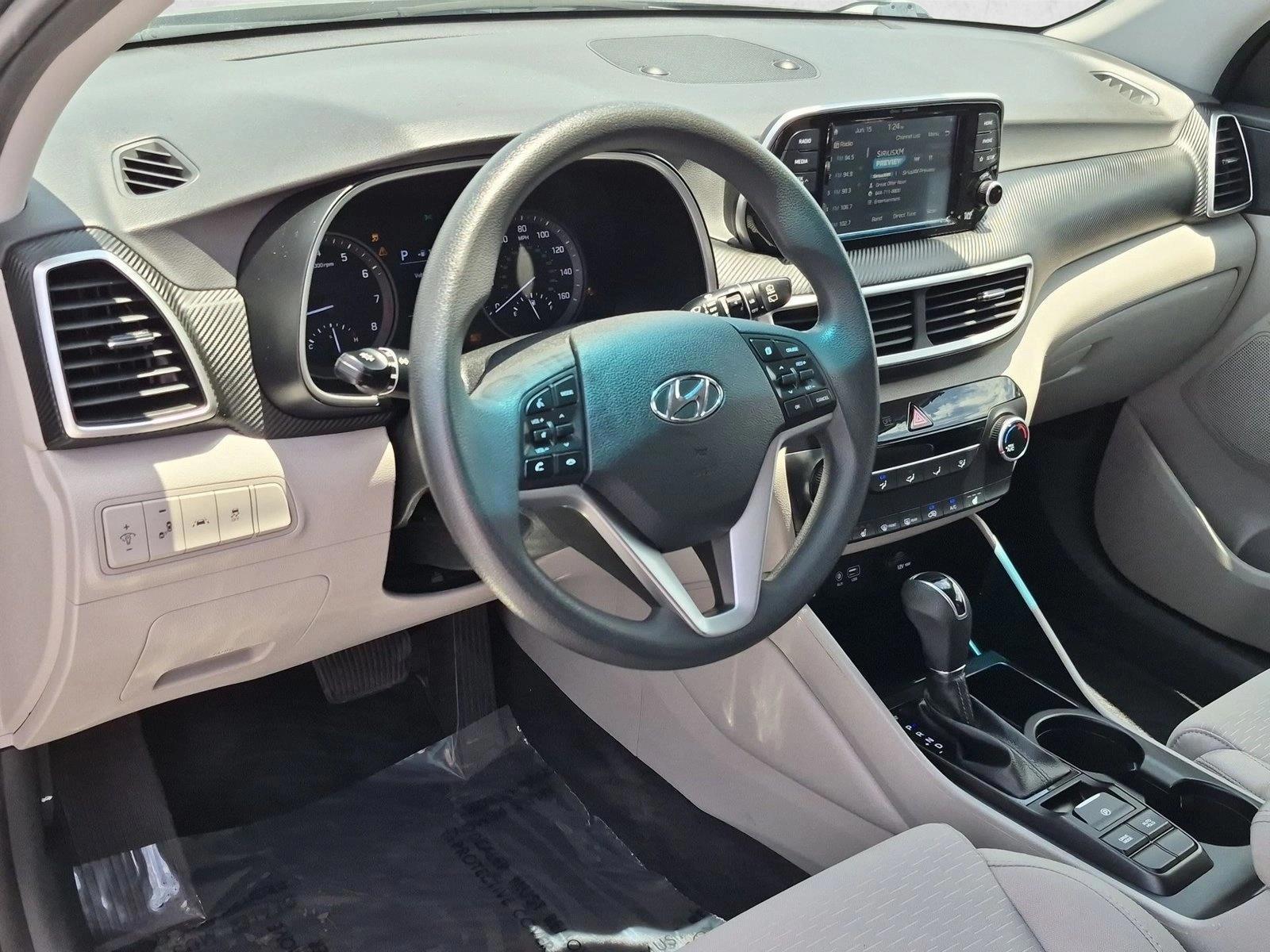 Thumbnail: 2020 Hyundai Tucson - 3