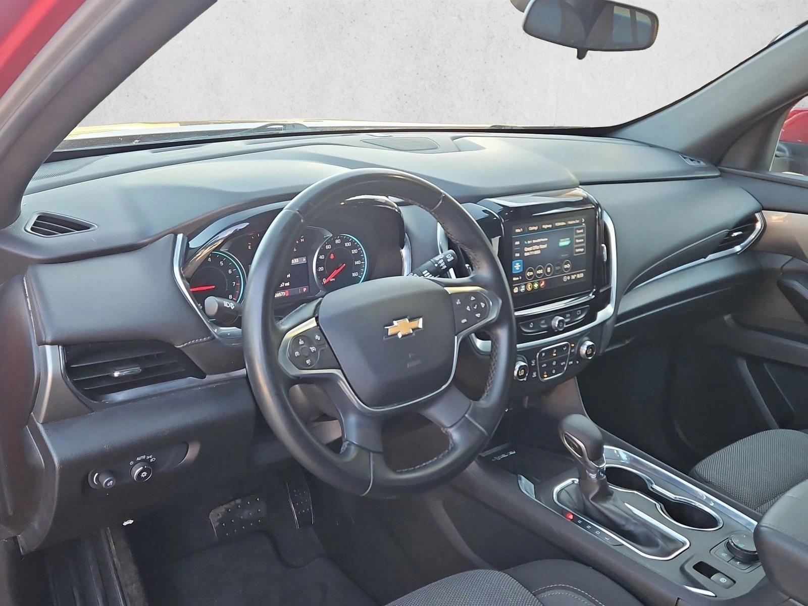 Thumbnail: 2023 Chevrolet Traverse - 4