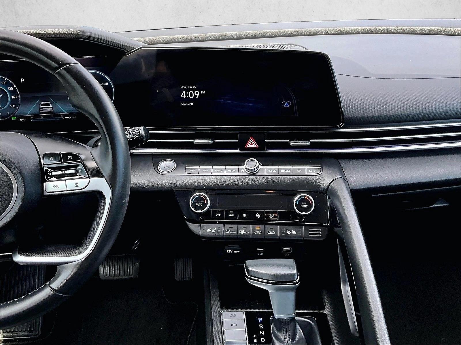 2023 Hyundai Elantra Limited - Photo 8