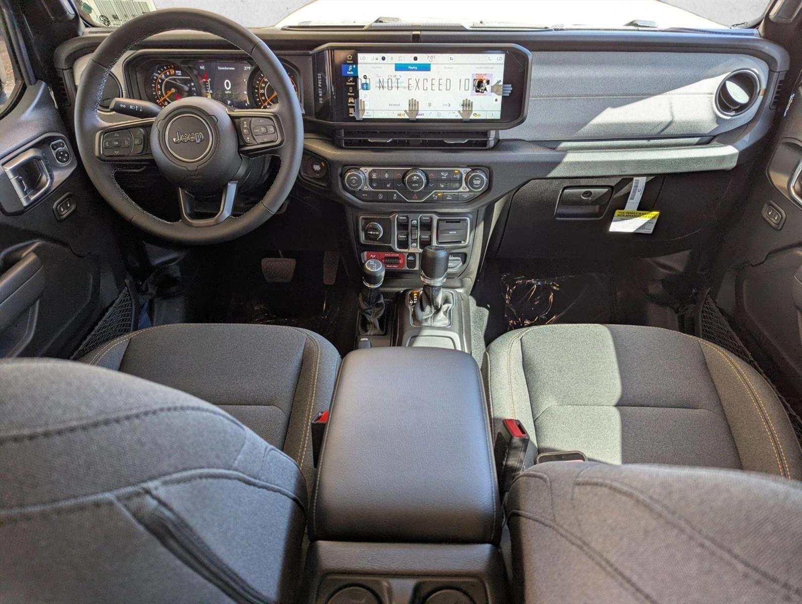 Thumbnail: 2026 Jeep Gladiator - 3