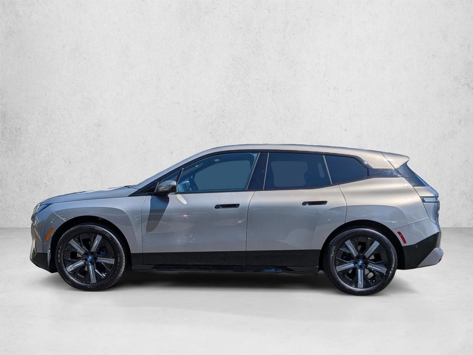 Thumbnail: 2024 BMW iX - 2