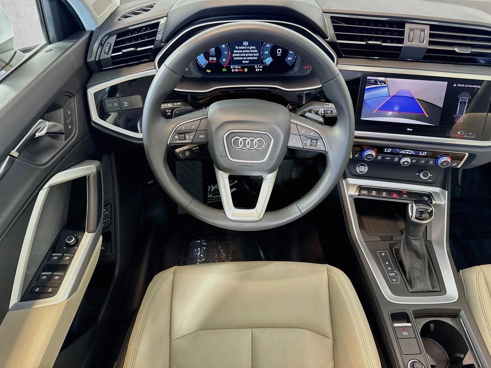 Thumbnail: 2025 Audi Q3 - 3
