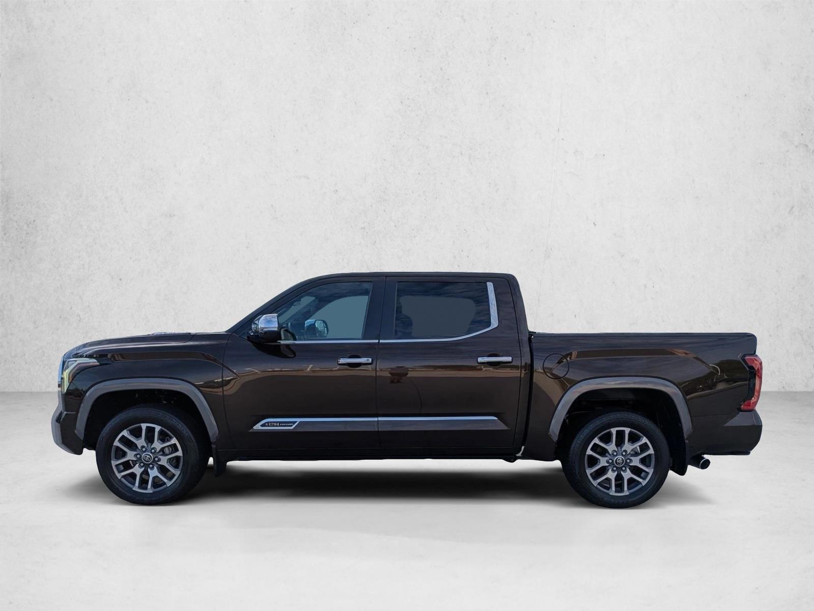 Thumbnail: 2024 Toyota Tundra - 2