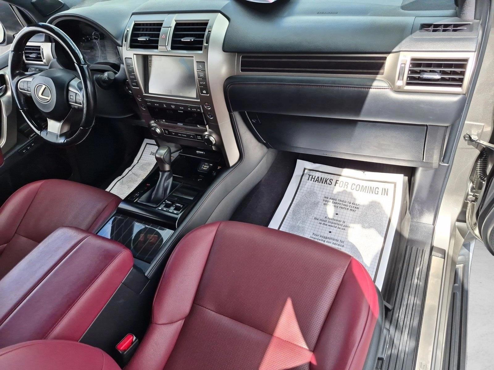 Thumbnail: 2021 Lexus GX - 4