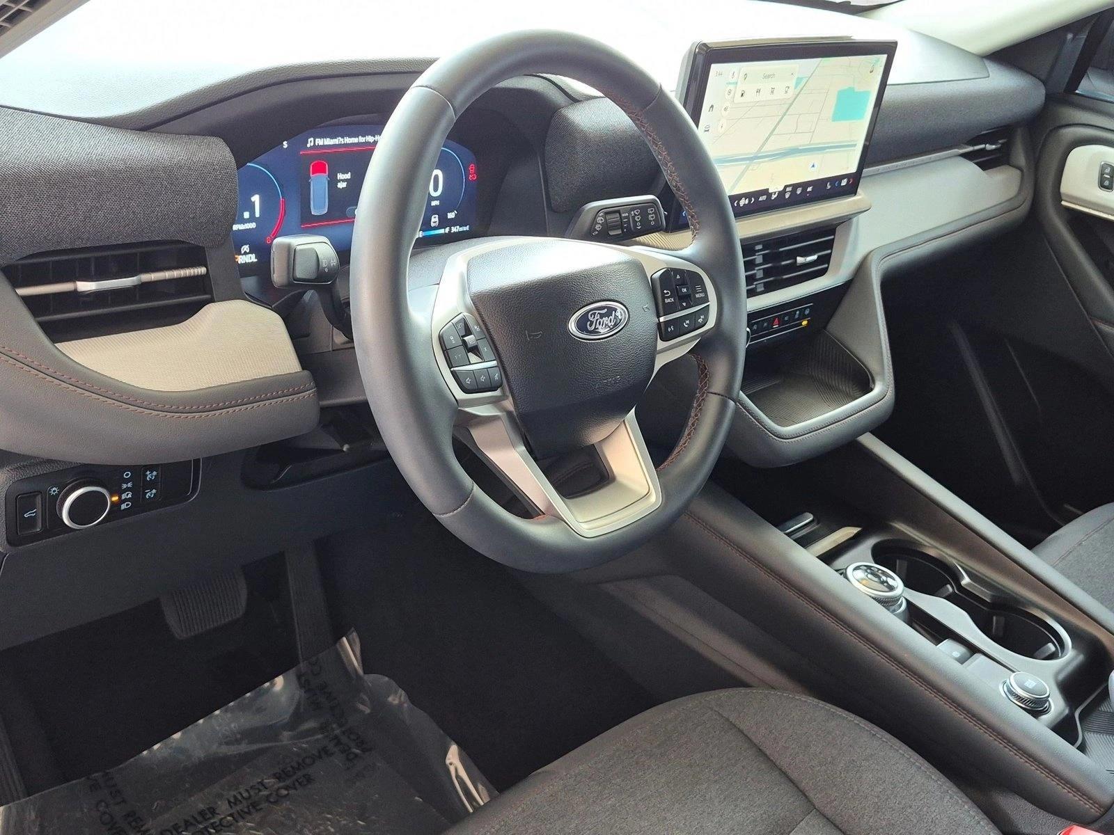 Thumbnail: 2025 Ford Explorer - 3