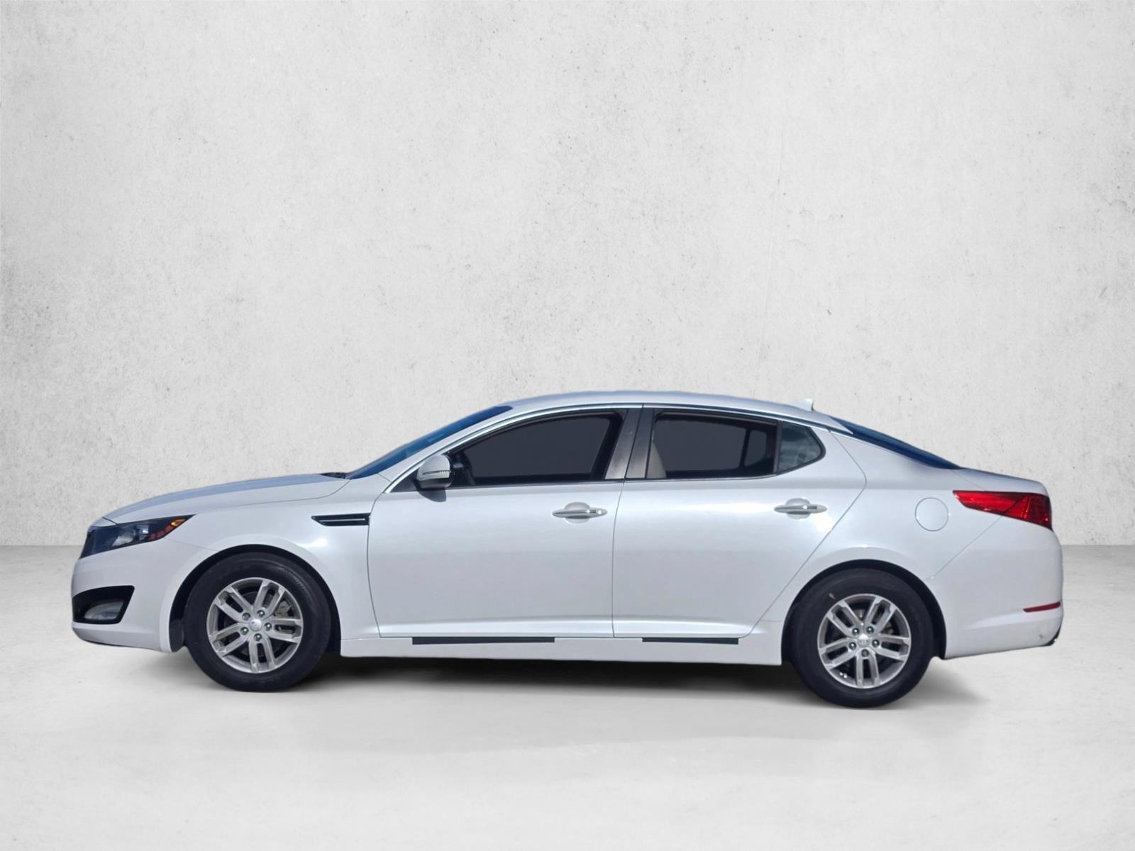 Thumbnail: 2013 Kia Optima - 2