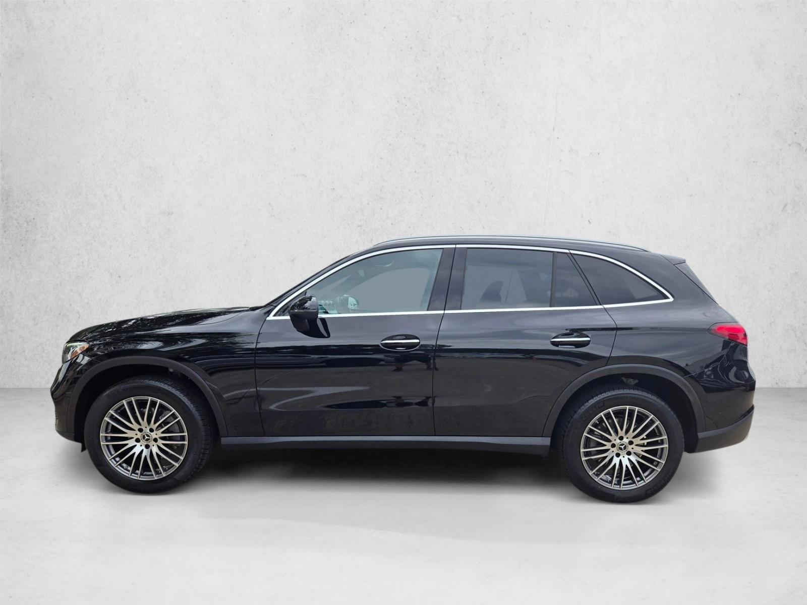 Thumbnail: 2026 Mercedes-Benz GLC - 2