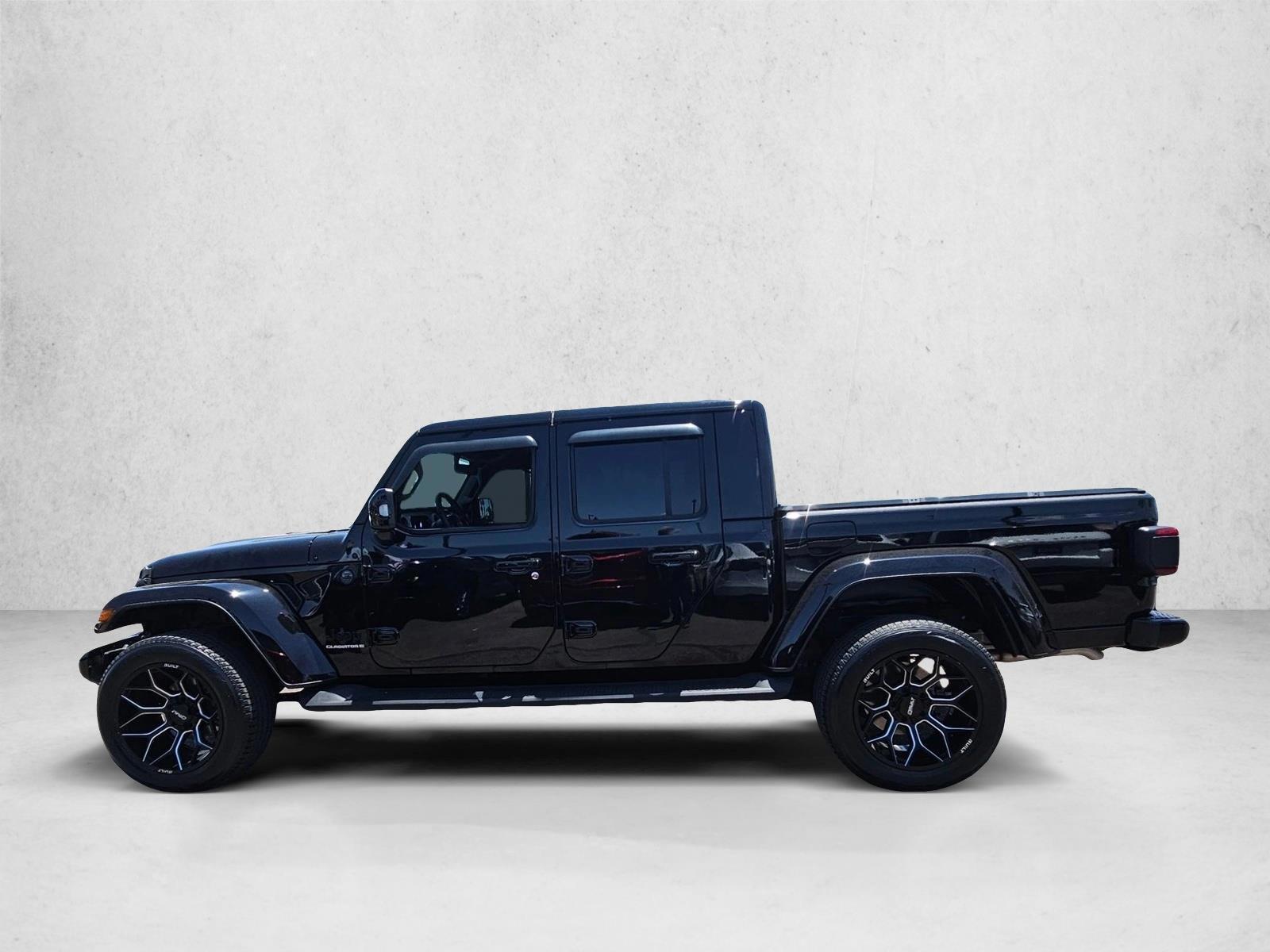 Thumbnail: 2023 Jeep Gladiator - 2
