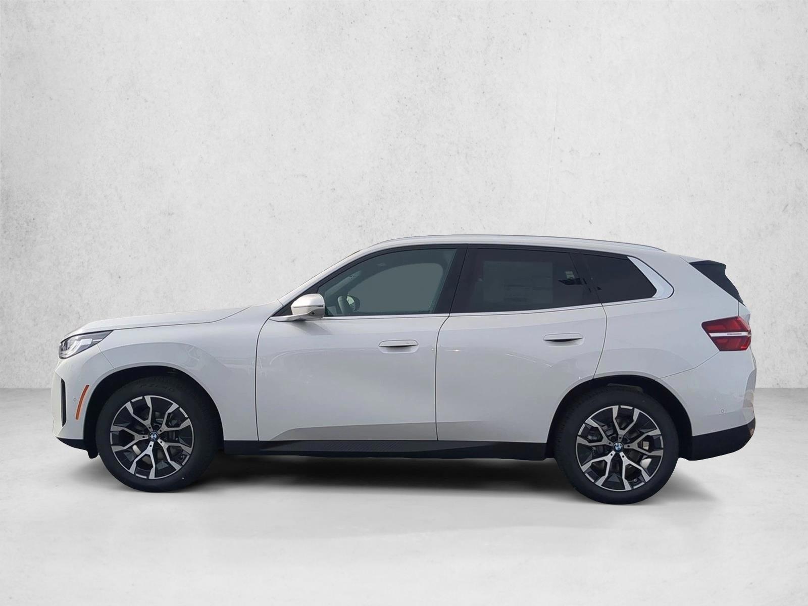 Thumbnail: 2026 BMW X3 - 2