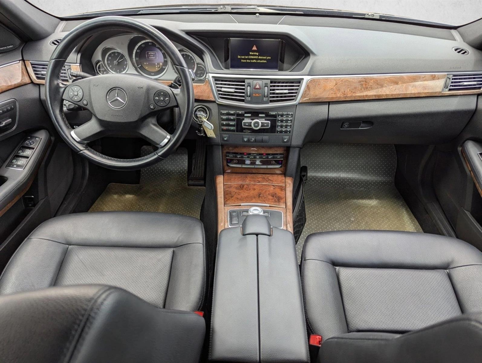 Thumbnail: 2012 Mercedes-Benz E-Class - 3