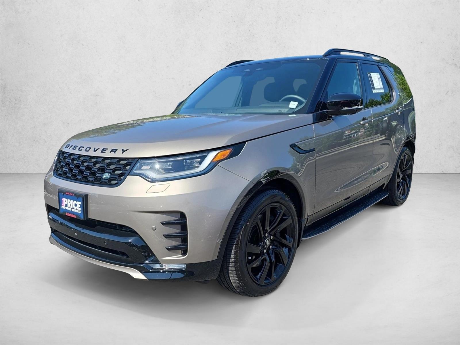 Thumbnail: 2025 Land Rover Discovery - 1
