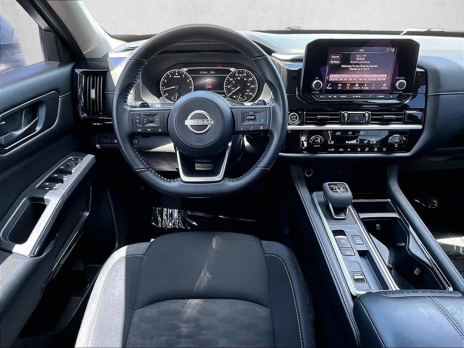 Thumbnail: 2024 Nissan Pathfinder - 3