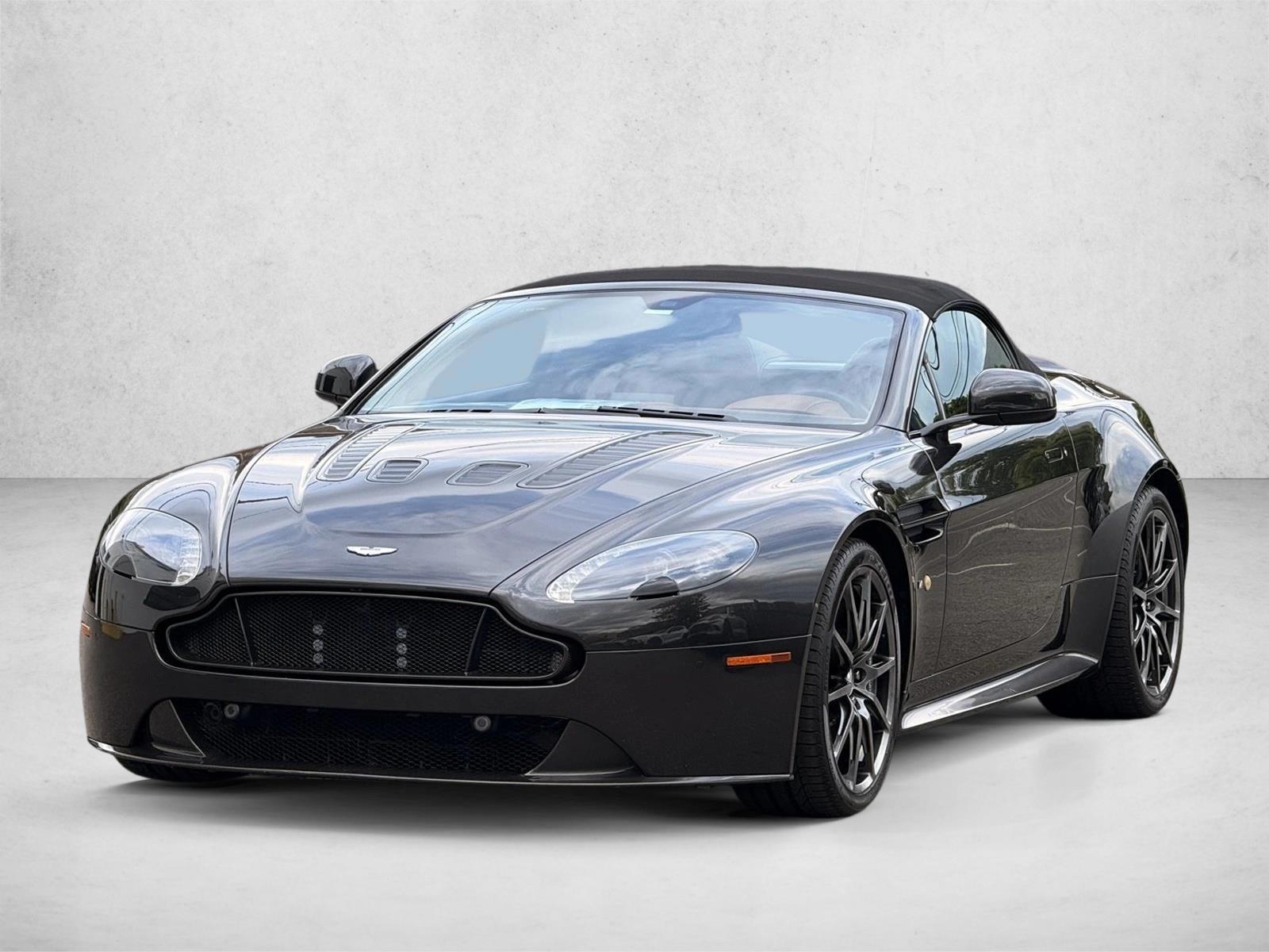 Thumbnail: 2017 Aston Martin Vantage - 2