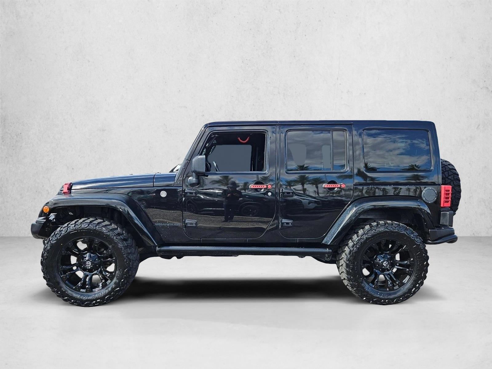 Thumbnail: 2016 Jeep Wrangler - 2
