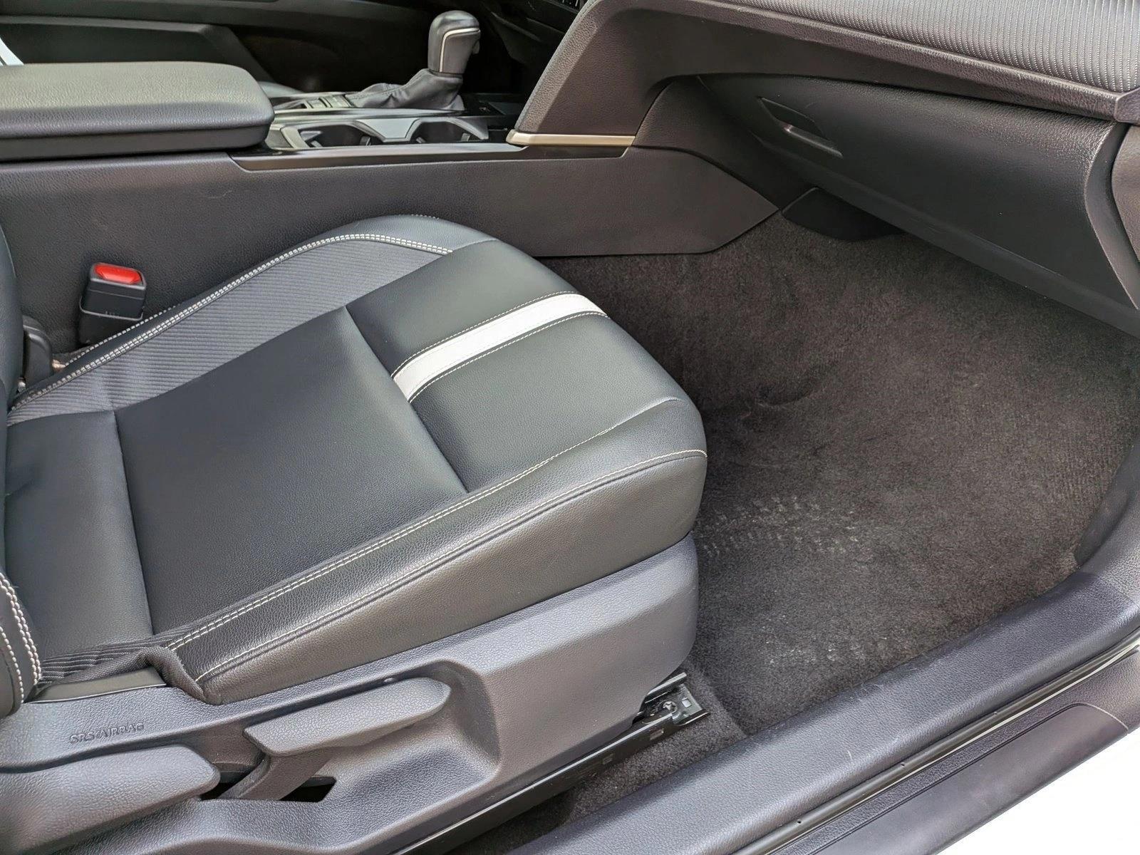 Thumbnail: 2025 Toyota Camry - 4