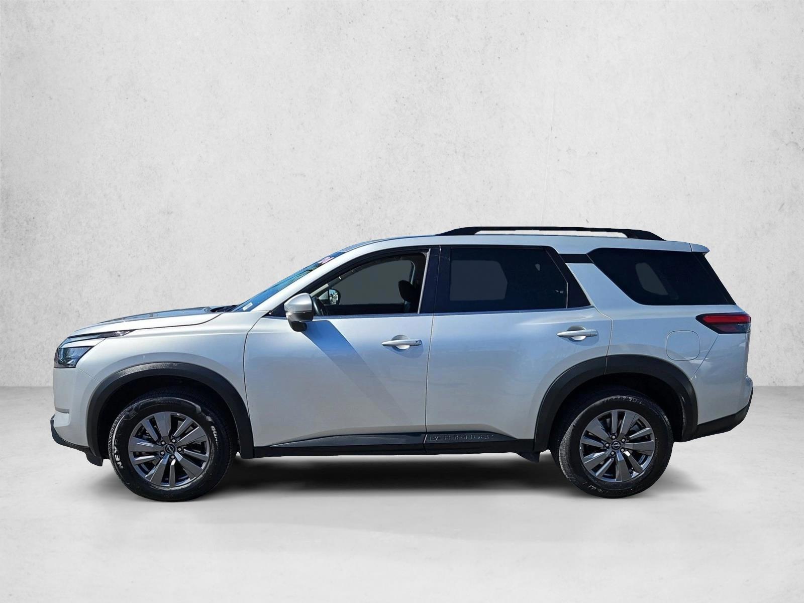 Thumbnail: 2024 Nissan Pathfinder - 2