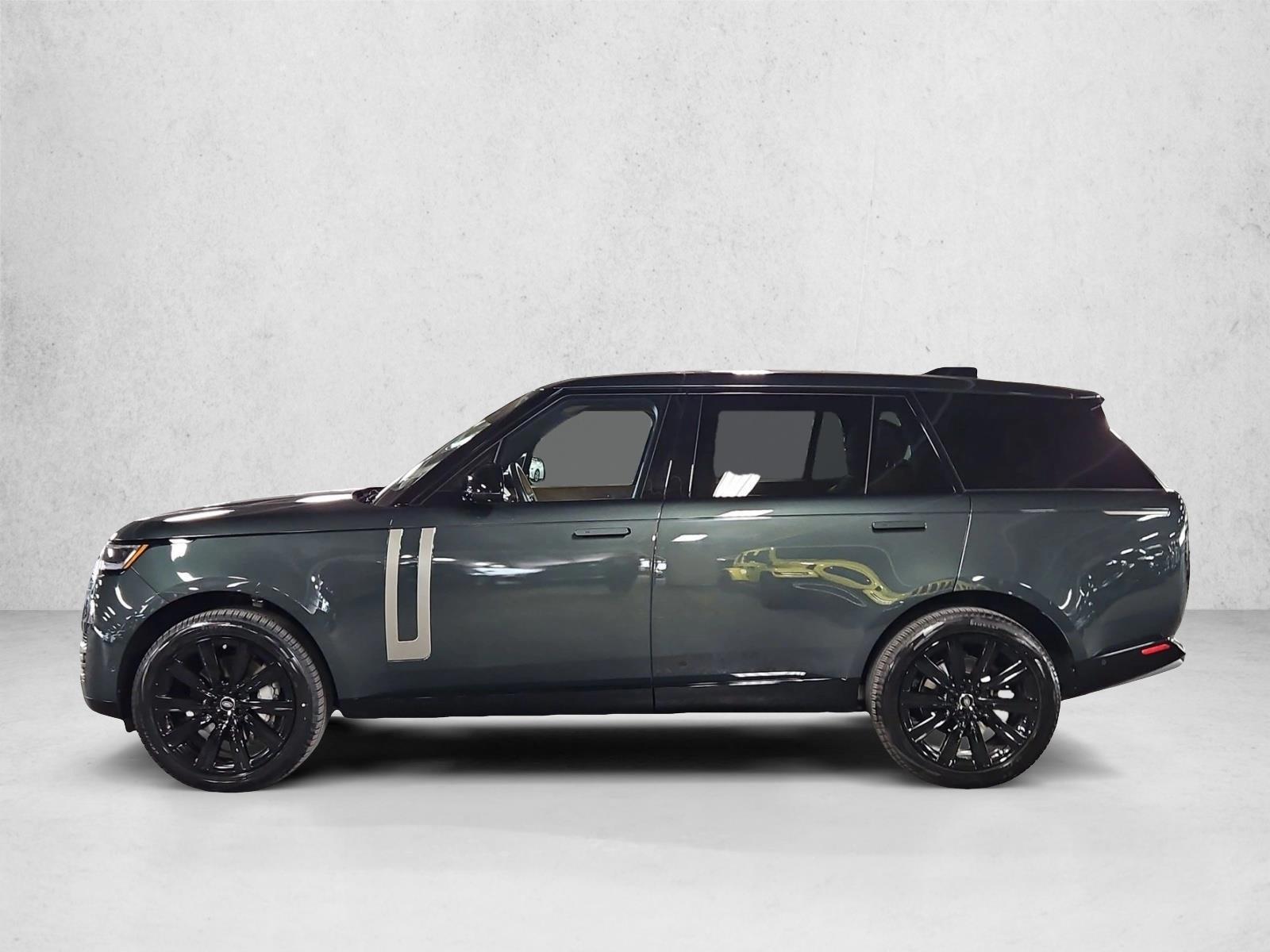 Thumbnail: 2025 Land Rover Range Rover - 2