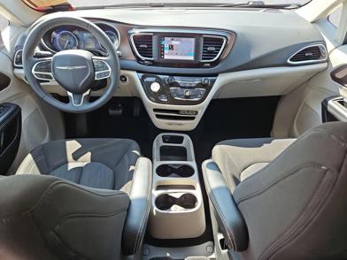 2024 Chrysler Voyager