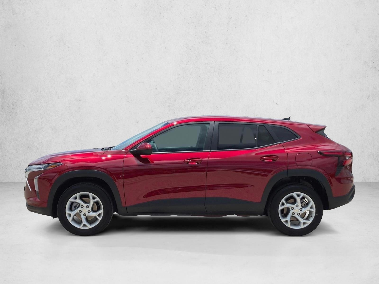 Thumbnail: 2025 Chevrolet Trax - 2