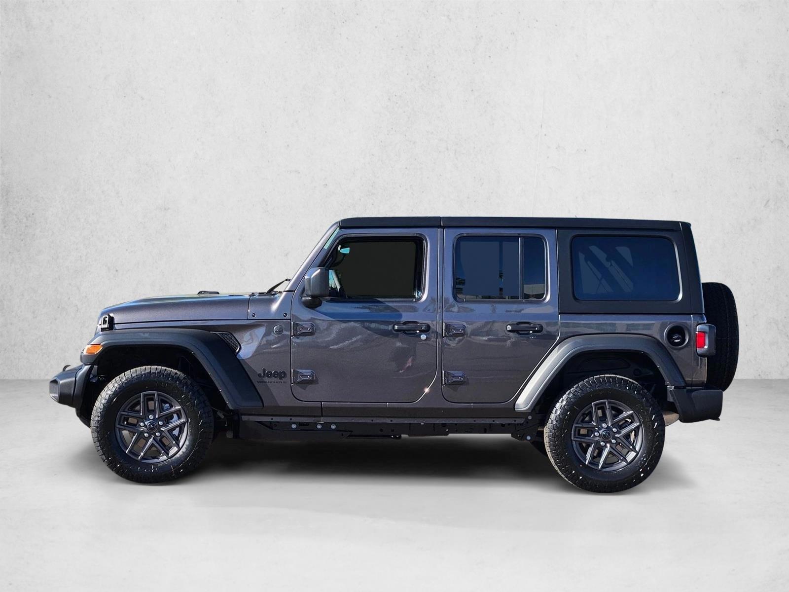 Thumbnail: 2026 Jeep Wrangler - 2