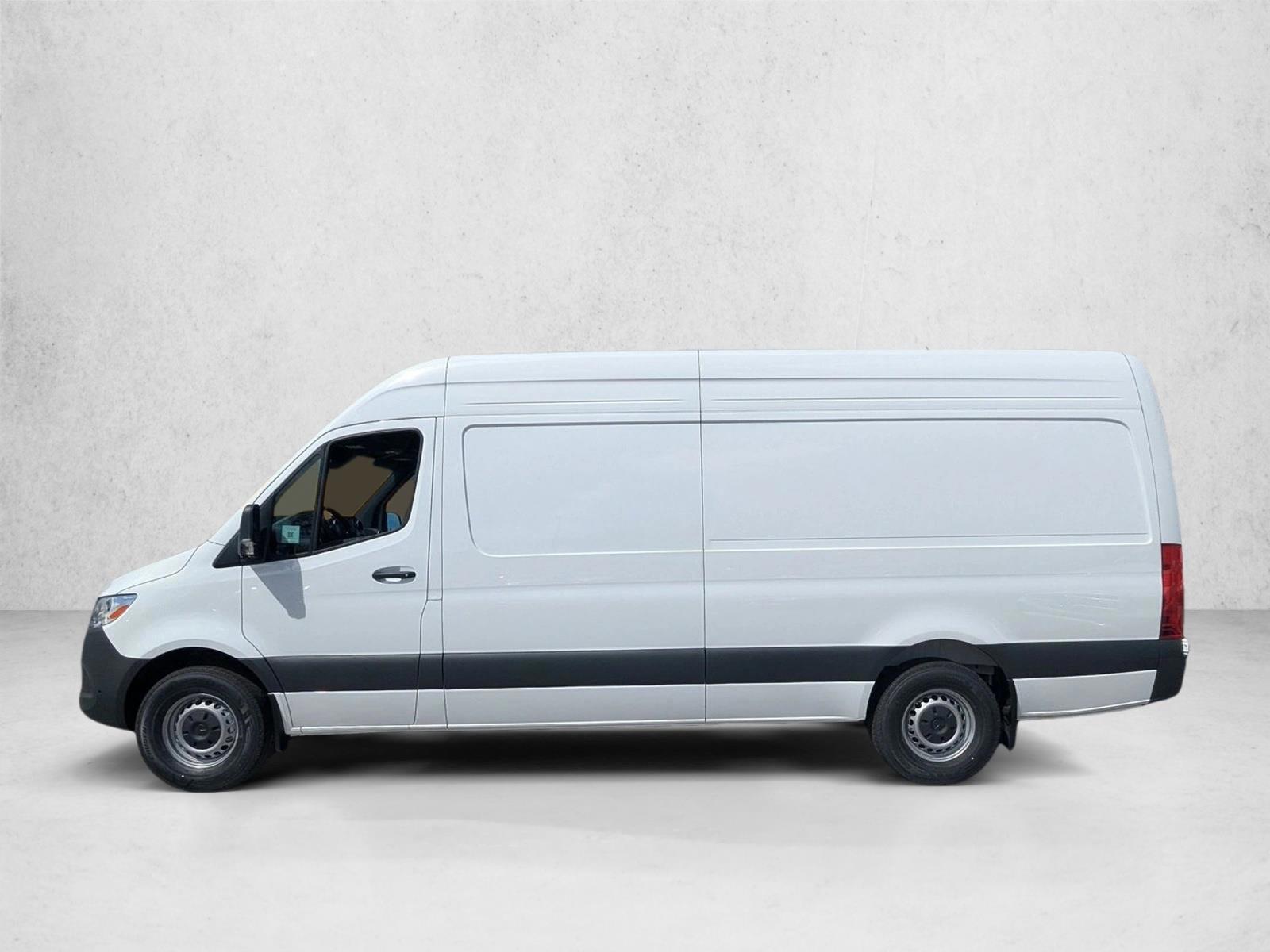 Thumbnail: 2026 Mercedes-Benz Sprinter - 2
