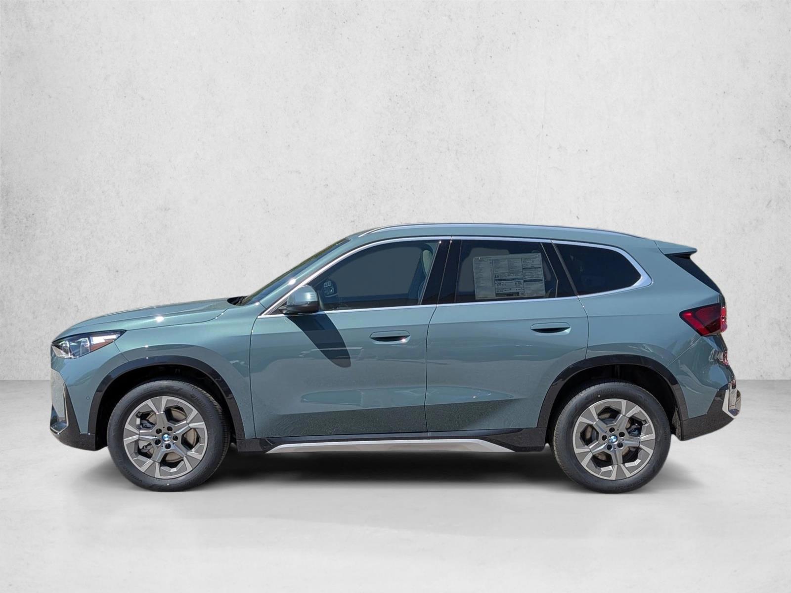 Thumbnail: 2026 BMW X1 - 2