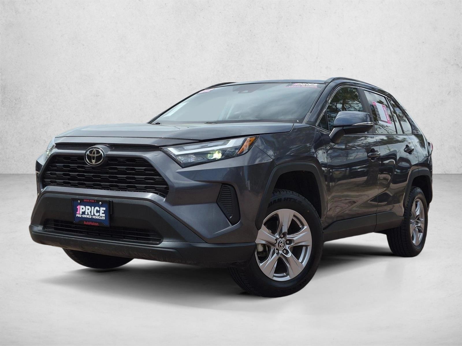 Thumbnail: 2022 Toyota RAV4 - 1