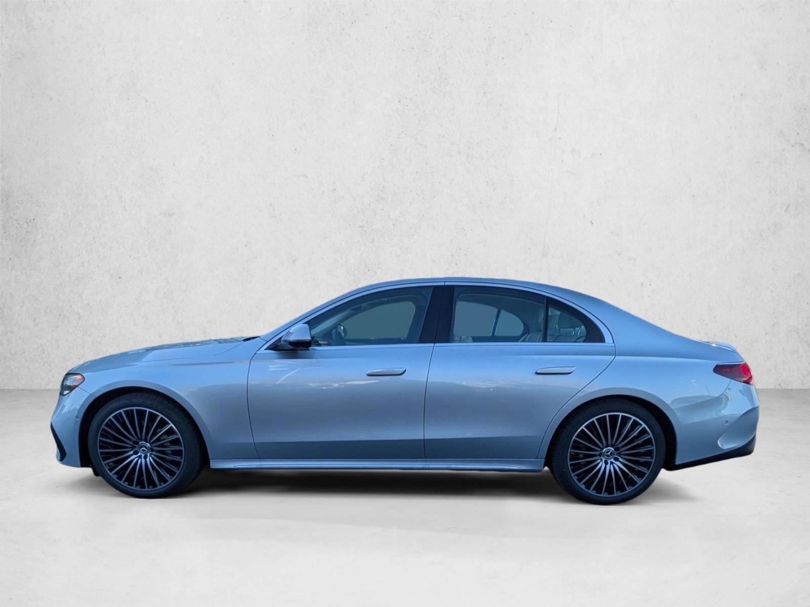 Thumbnail: 2026 Mercedes-Benz E-Class - 2