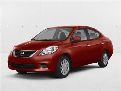 2013 Nissan Versa SV -
                  Irvine, CA
