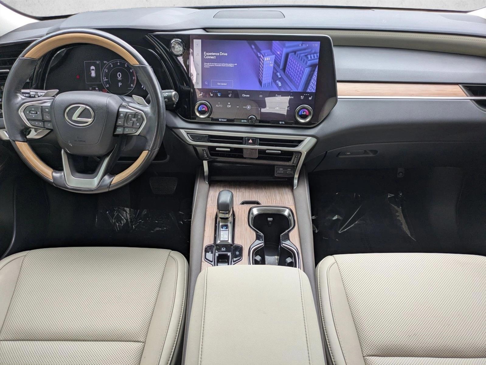 Thumbnail: 2024 Lexus RX - 3
