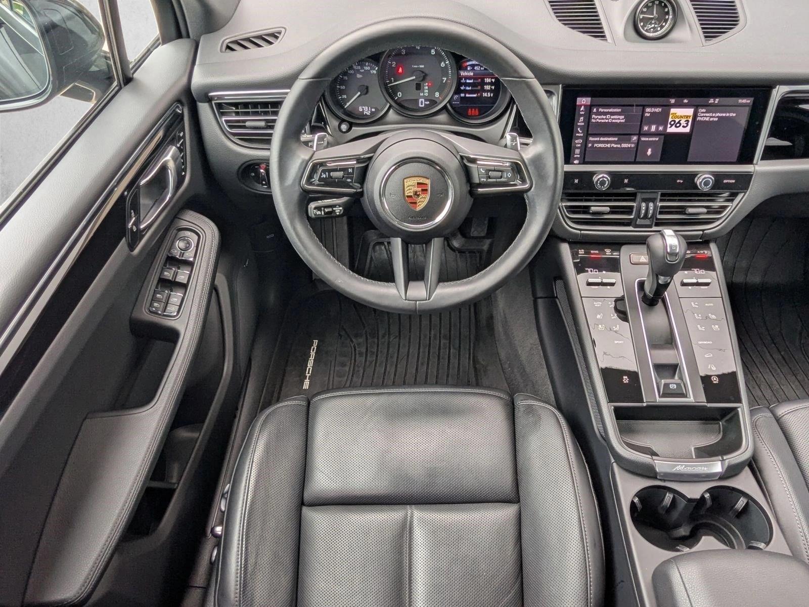 Thumbnail: 2025 Porsche Macan - 4