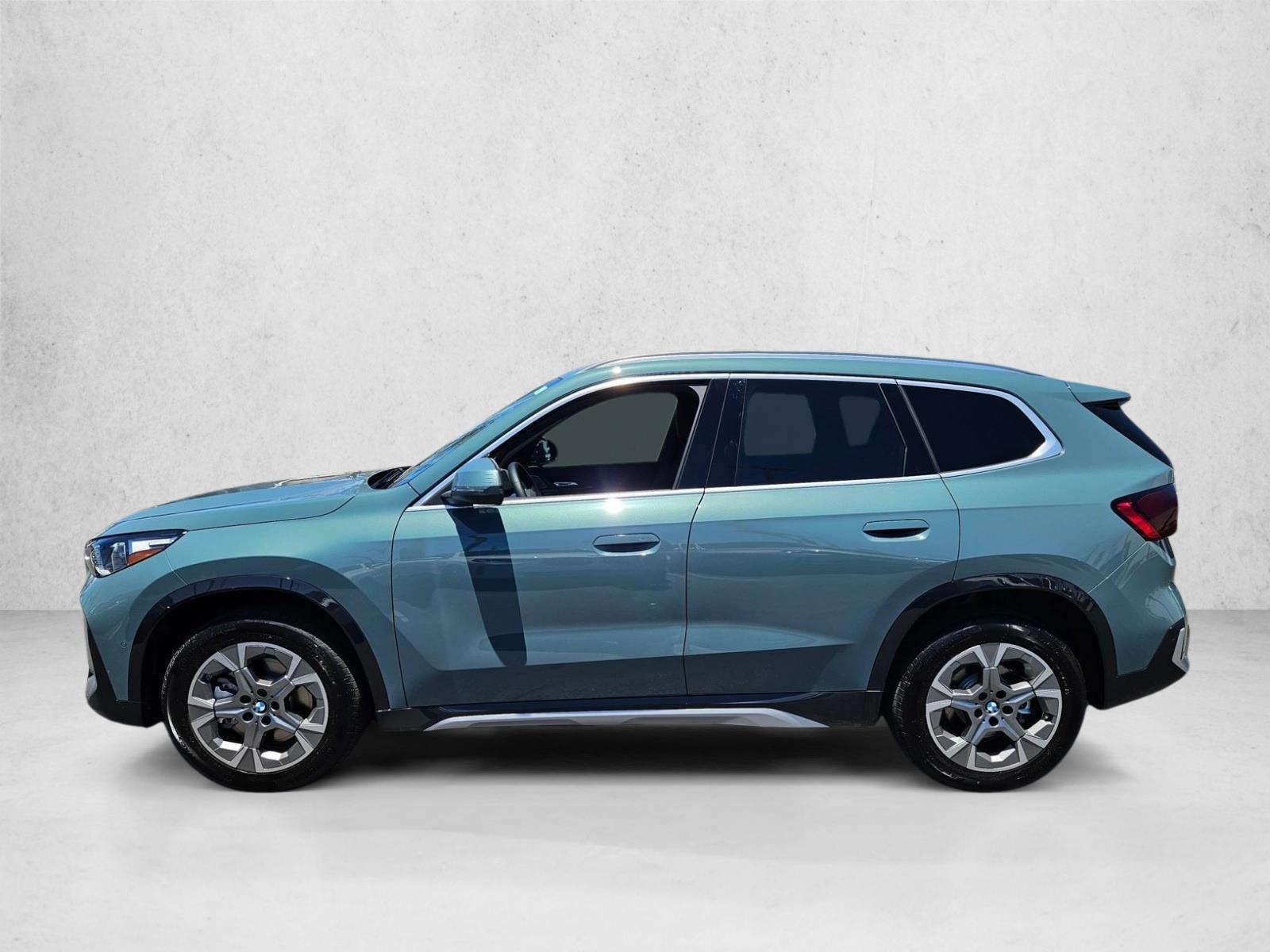 Thumbnail: 2026 BMW X1 - 2