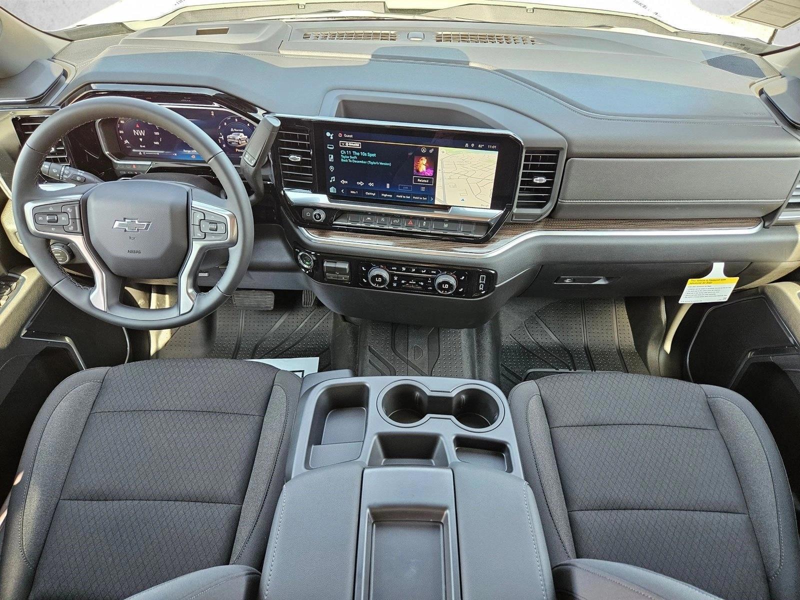 Thumbnail: 2026 Chevrolet Silverado 1500 - 3