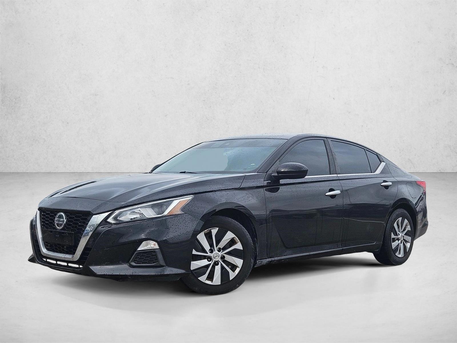 Thumbnail: 2021 Nissan Altima - 1
