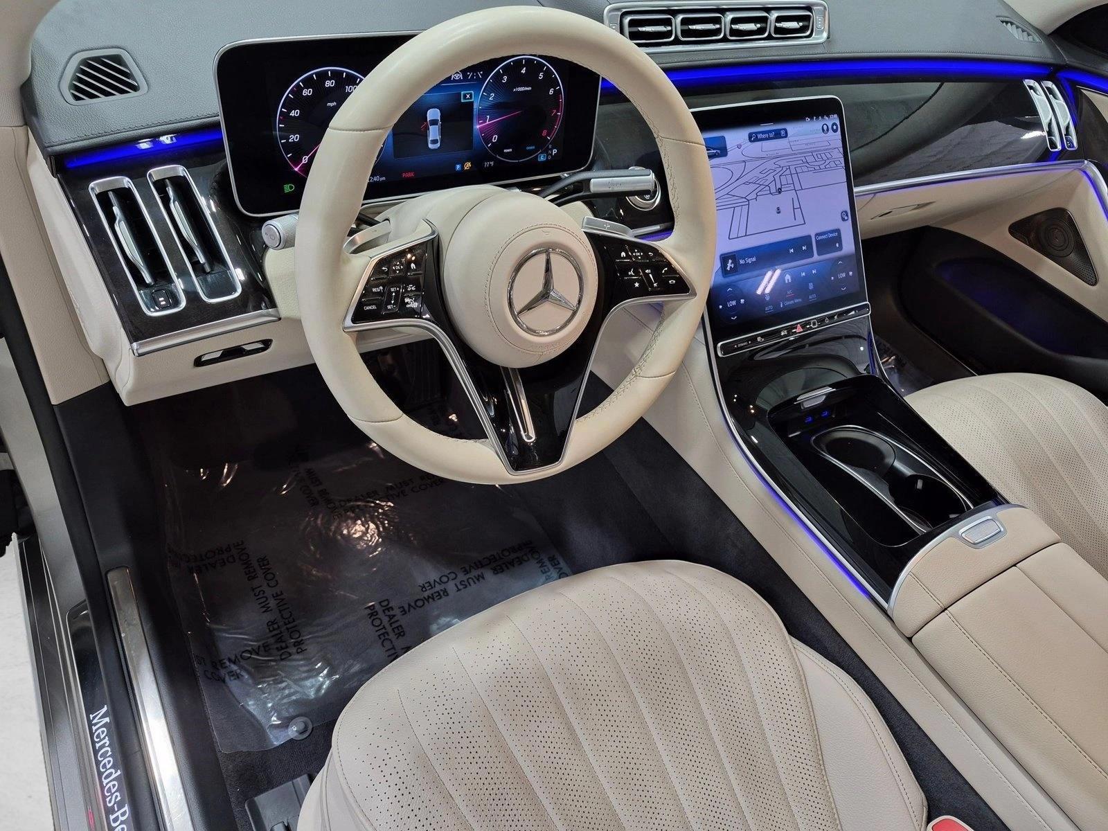 Thumbnail: 2023 Mercedes-Benz S-Class - 3