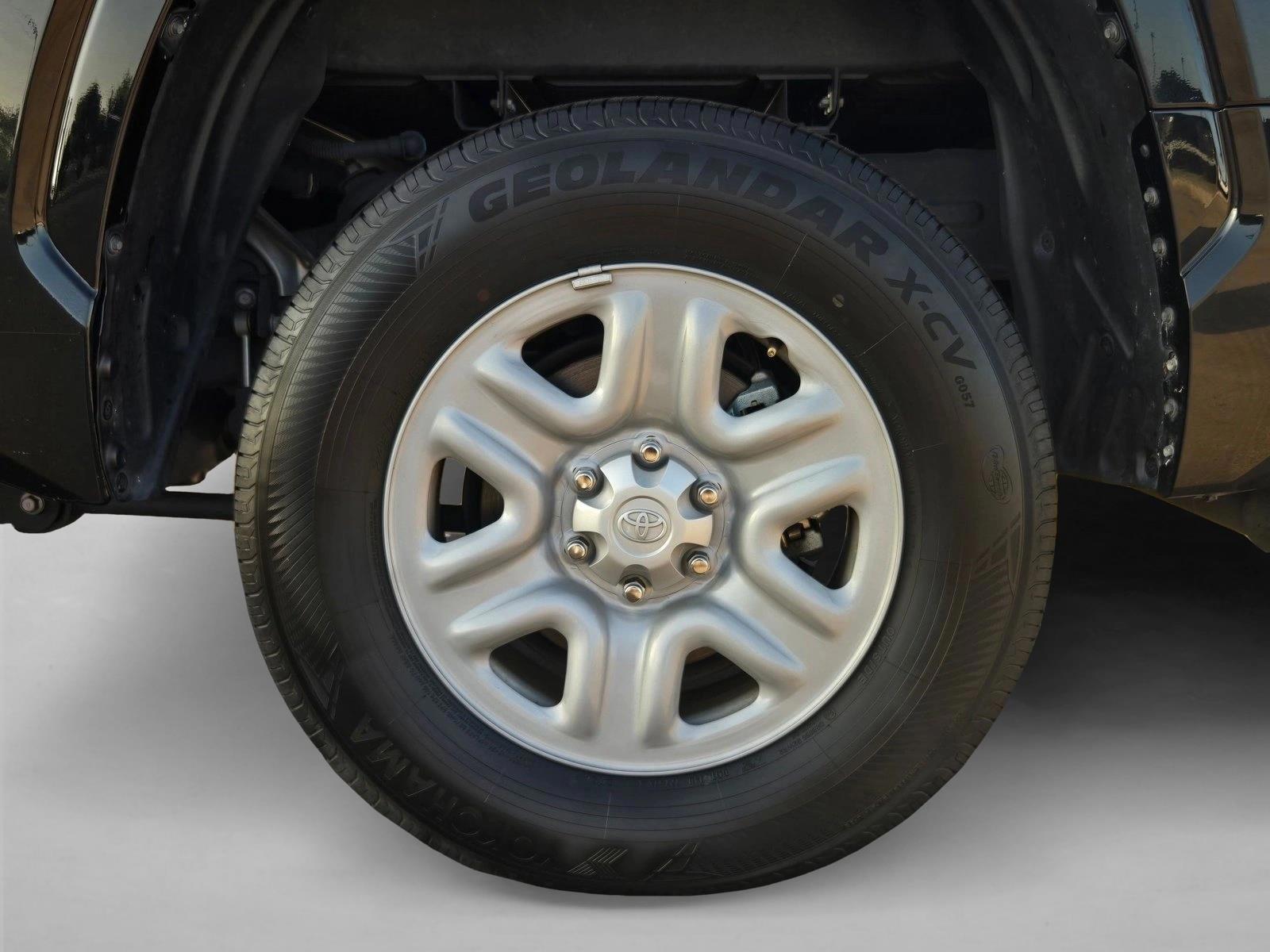 2025 Toyota Tundra SR - Photo 21