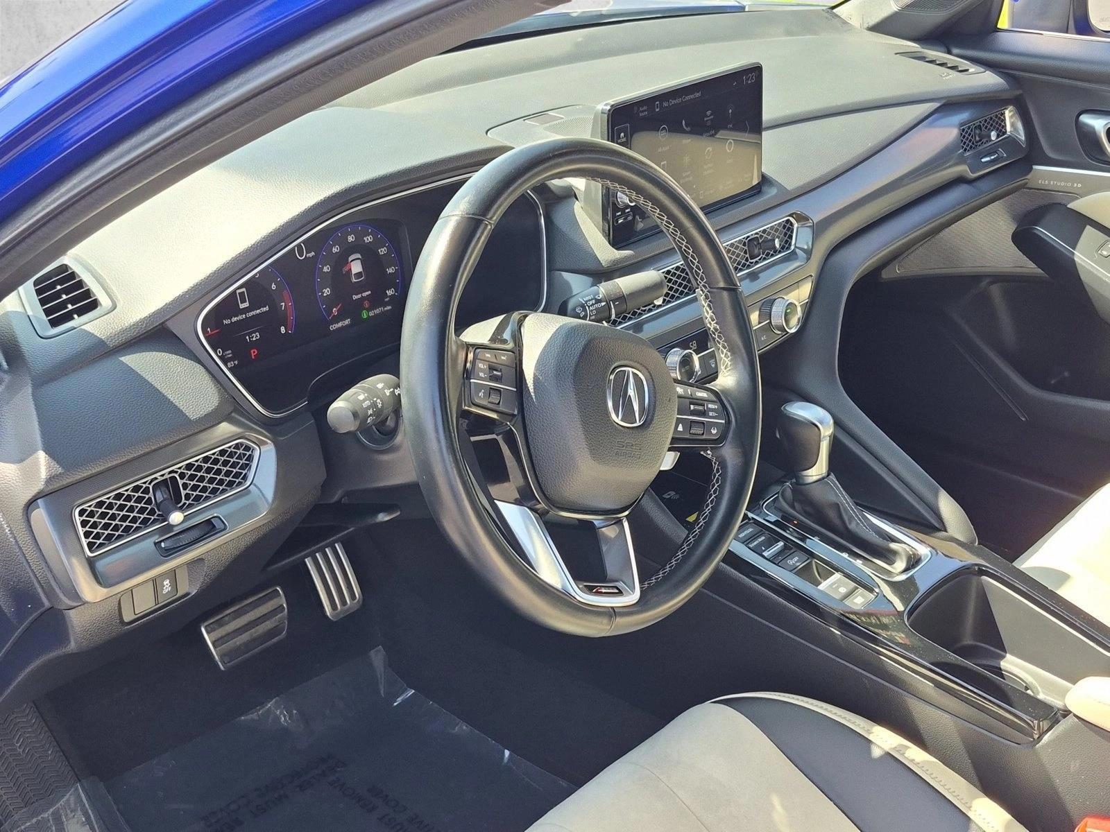 Thumbnail: 2023 Acura Integra - 3