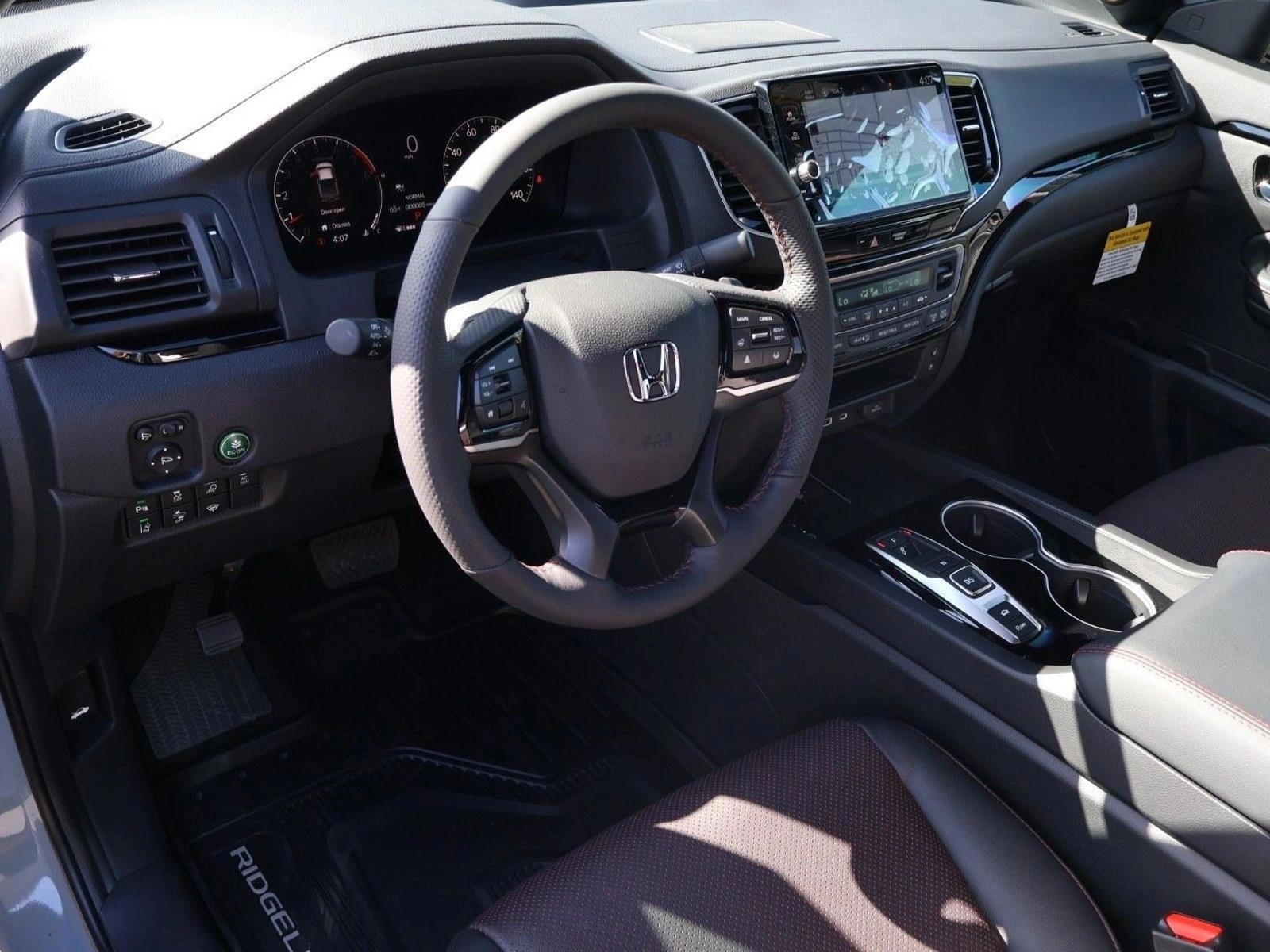 Thumbnail: 2026 Honda Ridgeline - 3