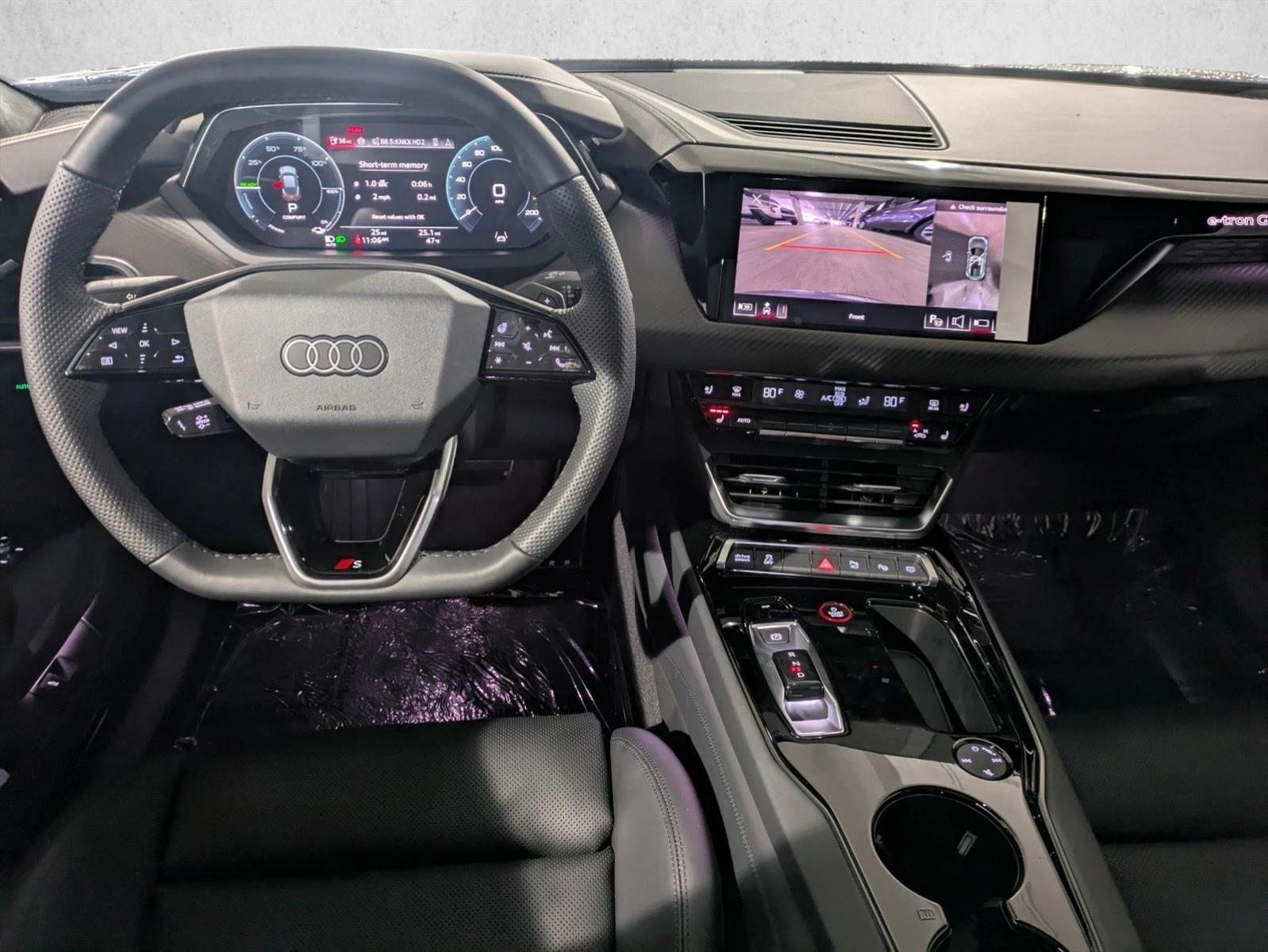 Thumbnail: 2026 Audi e-tron GT - 3
