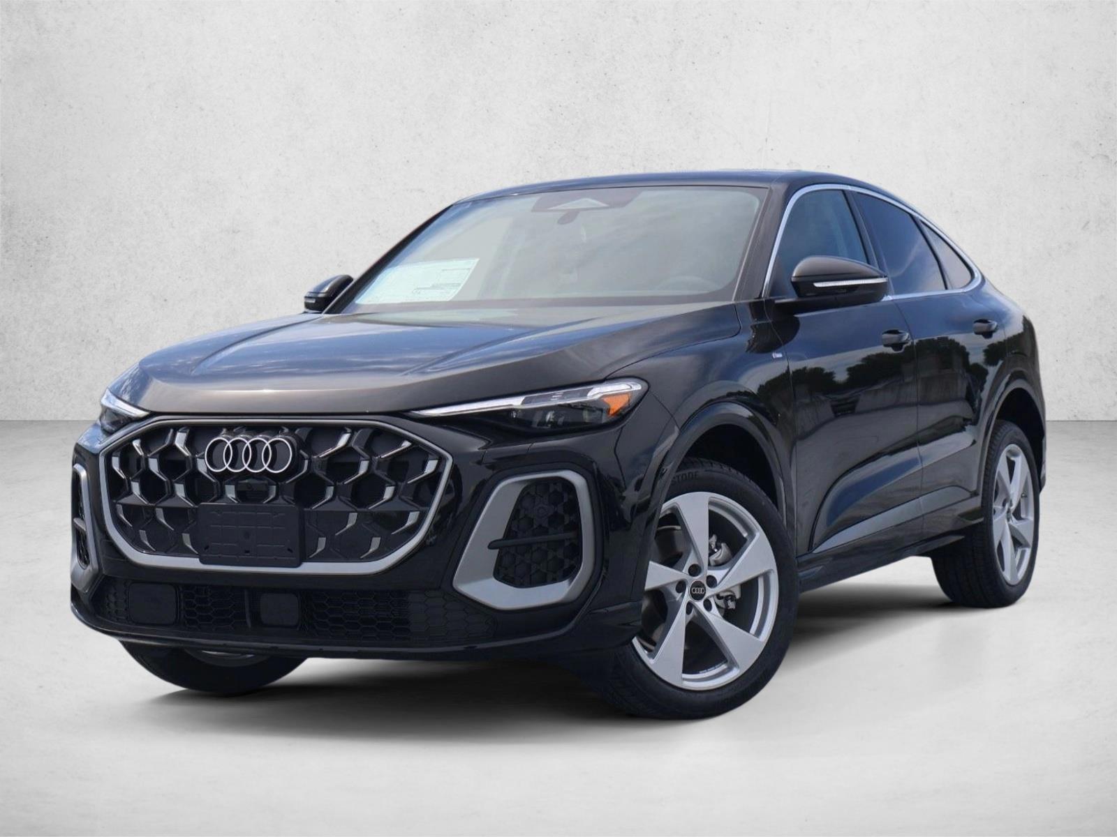Thumbnail: 2026 Audi Q5 - 1